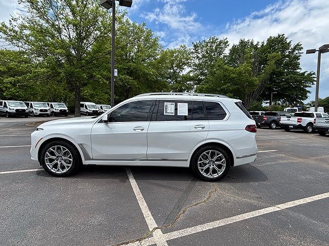 2024 BMW X7