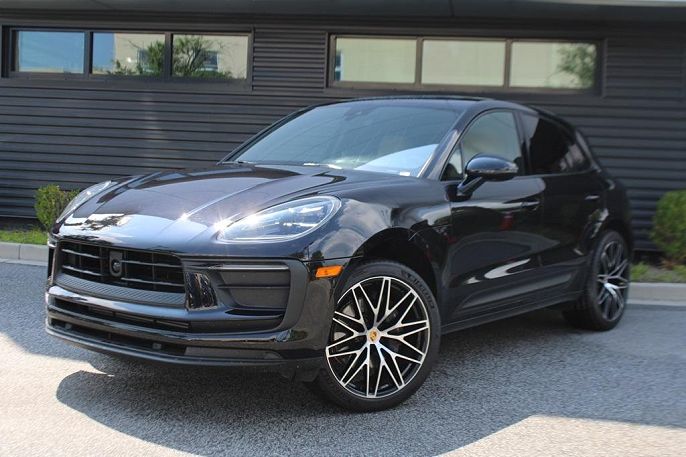 2025 Porsche Macan