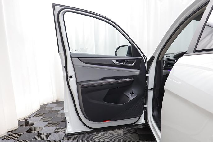 2025 Volkswagen Atlas