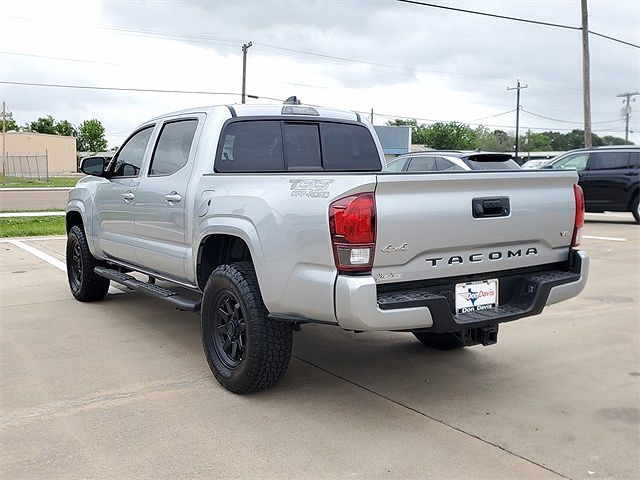 2023 Toyota Tacoma null image 3