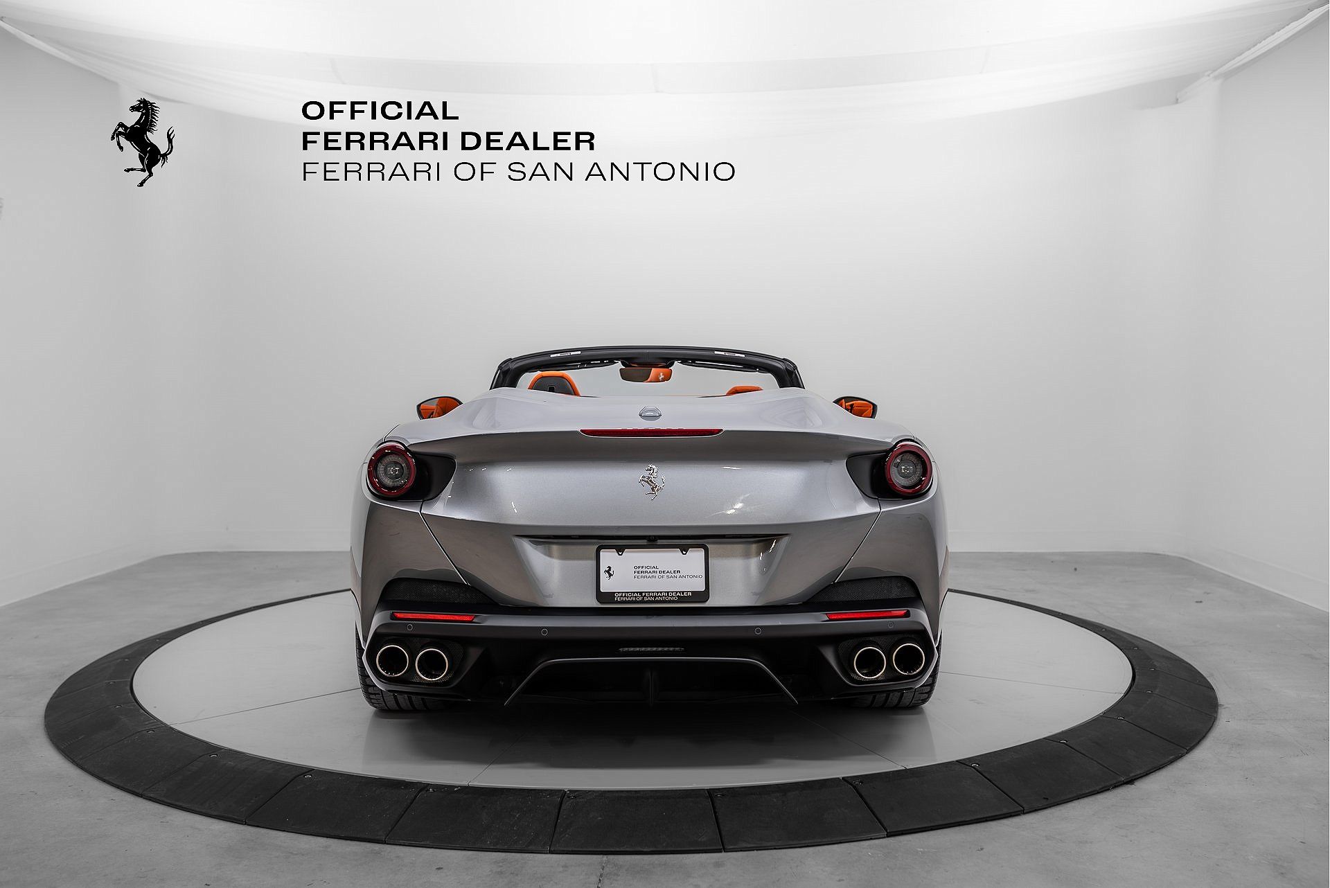 2020 Ferrari Portofino null image 10