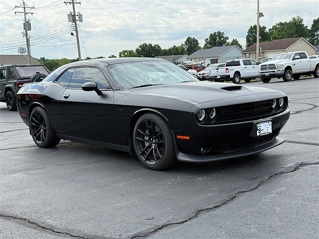 2017 Dodge Challenger