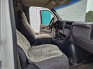 2003 Chevrolet Express 1500 image 16