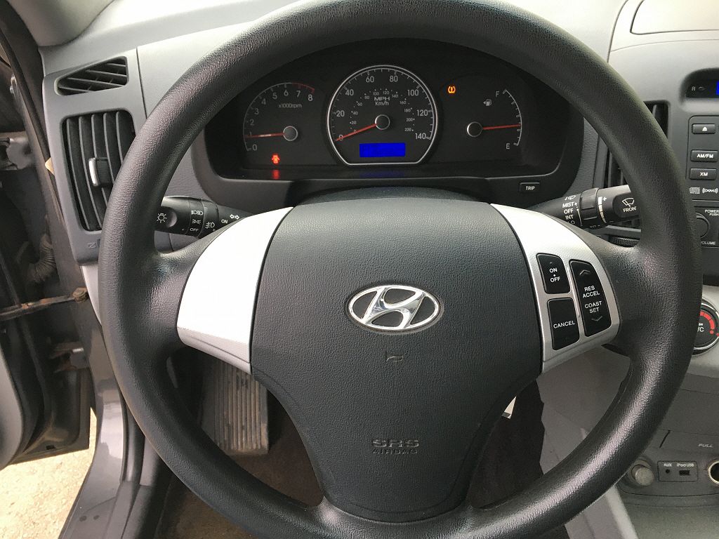 2009 Hyundai Elantra GLS image 6