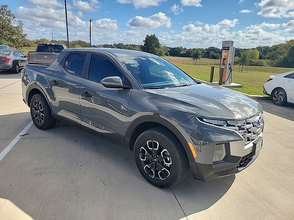 2024 Hyundai Santa Cruz SEL photo 2