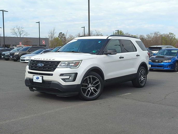 2016 Ford Explorer