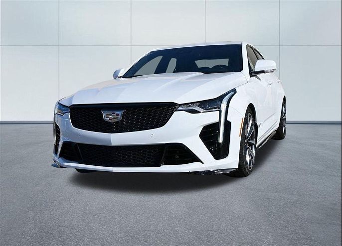 2025 Cadillac CT4