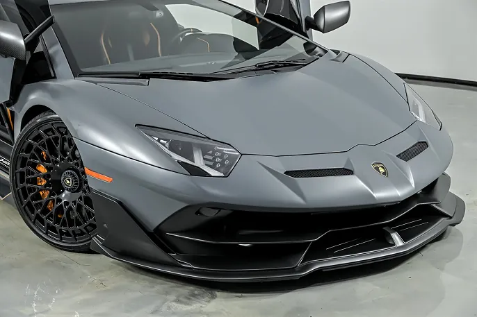 2019 Lamborghini Aventador