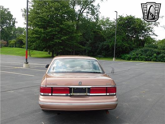 1992 Lincoln Continental Executive image 2