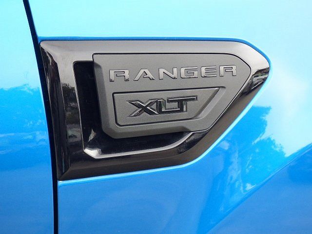 2023 Ford Ranger XLT image 2