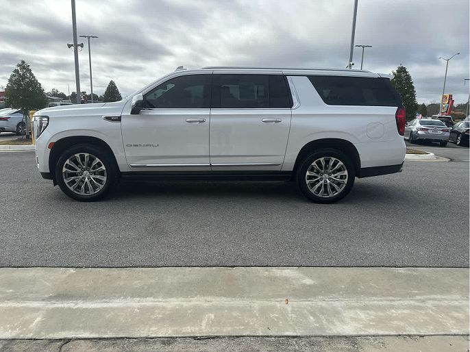 2023 GMC Yukon XL