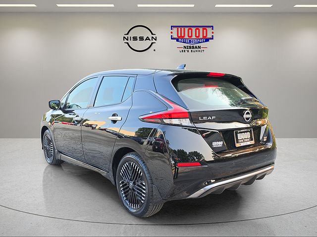 2025 Nissan Leaf