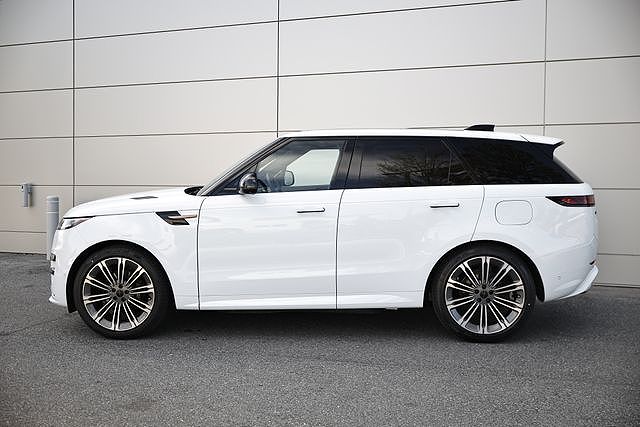 2026 Land Rover Range Rover Sport