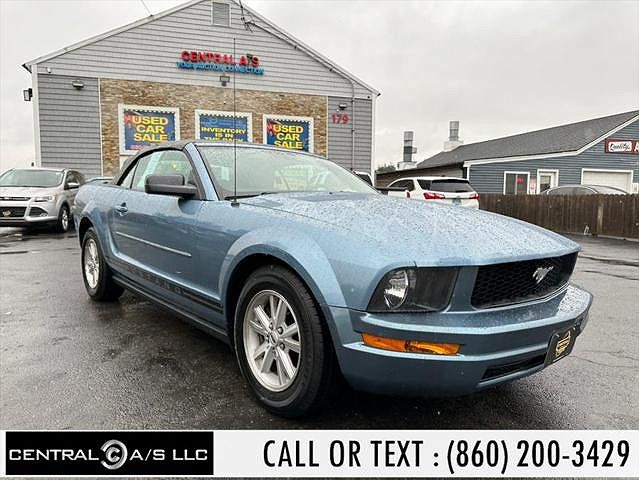 2006 Ford Mustang null image 0