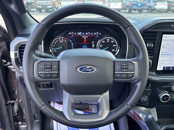 2023 Ford F-150 XLT photo 10