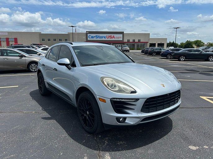 2017 Porsche Macan