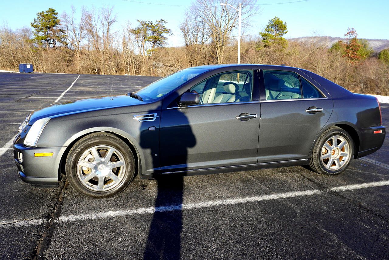 2009 Cadillac STS Luxury image 4