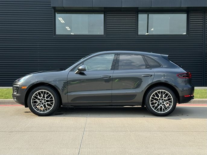 2017 Porsche Macan