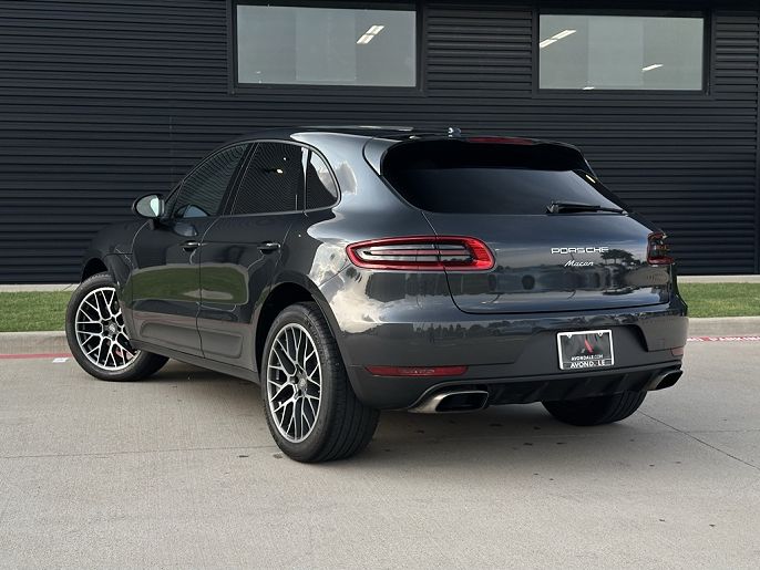 2017 Porsche Macan