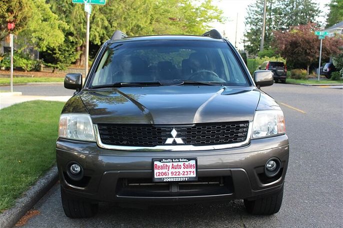 2011 Mitsubishi Endeavor
