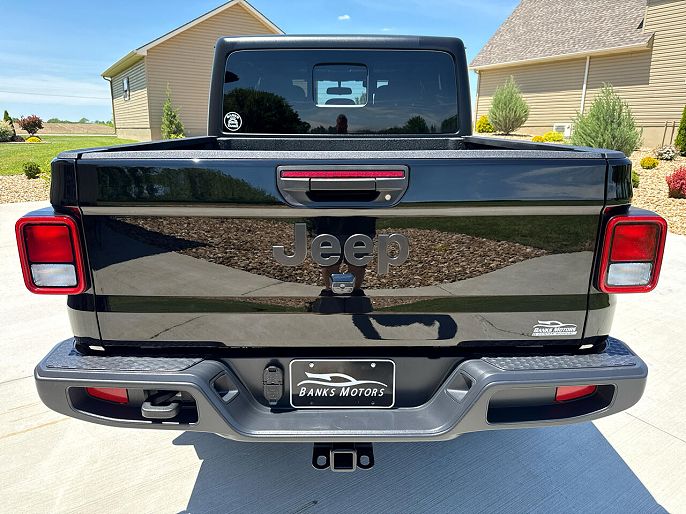 2022 Jeep Gladiator
