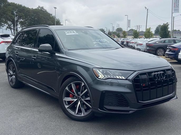 2023 Audi SQ7