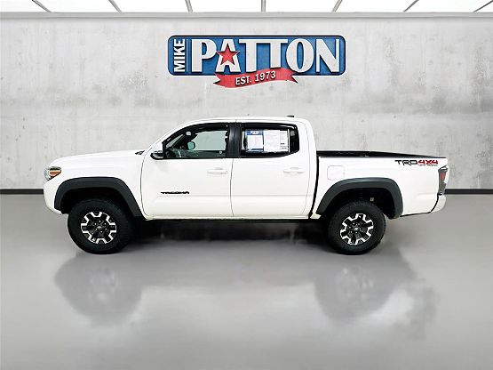 2020 Toyota Tacoma TRD photo 11