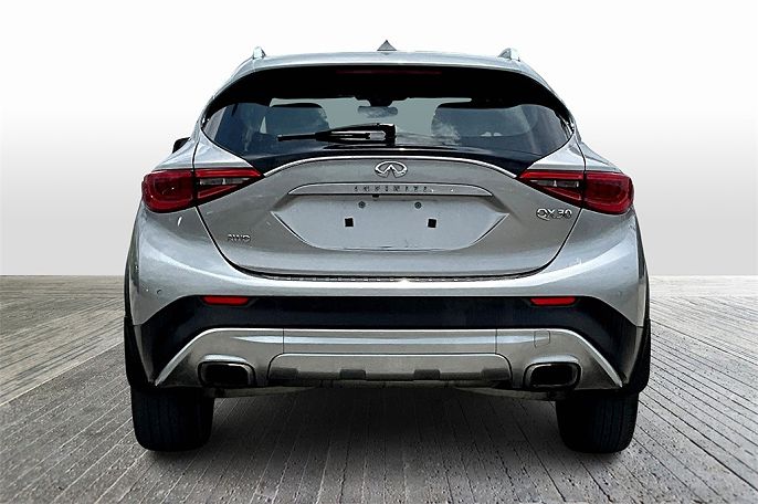 2017 Infiniti QX30