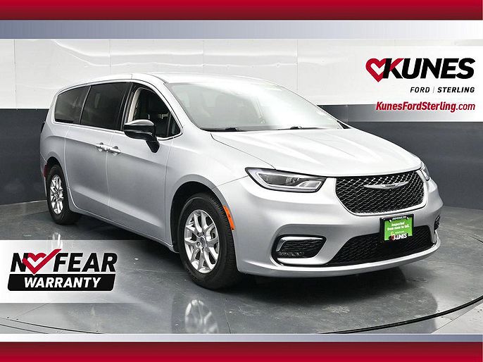 2024 Chrysler Pacifica