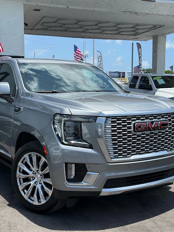2023 GMC Yukon XL