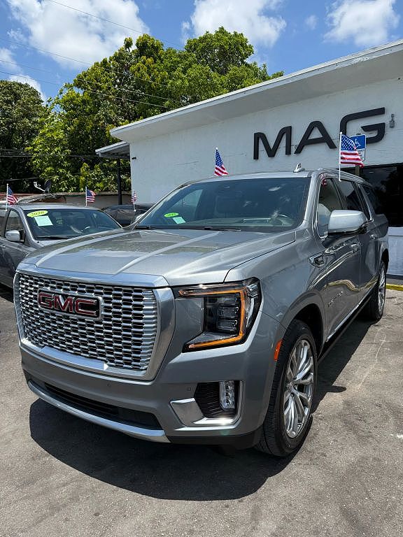 2023 GMC Yukon XL