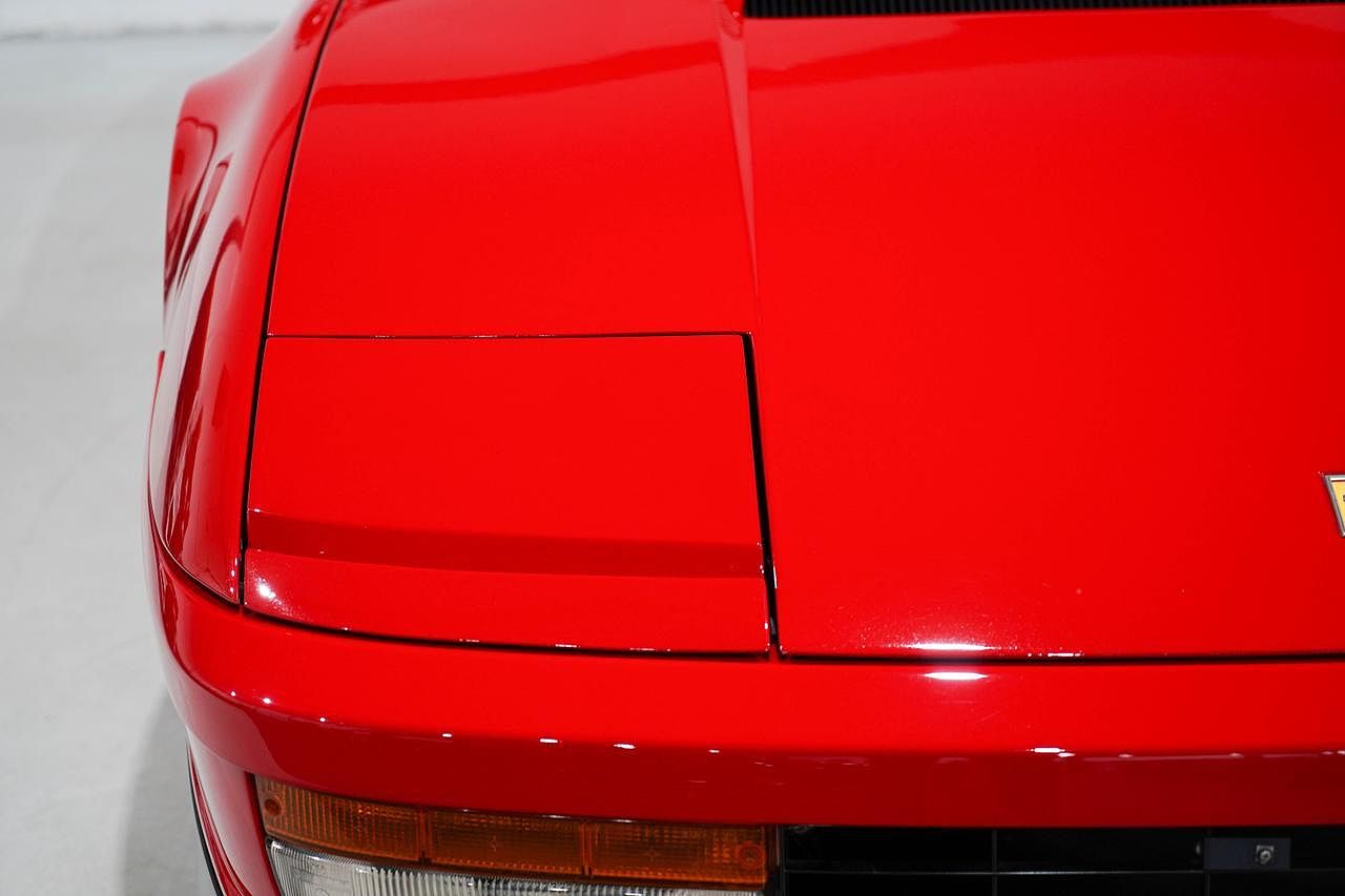 1986 Ferrari Testarossa null image 31