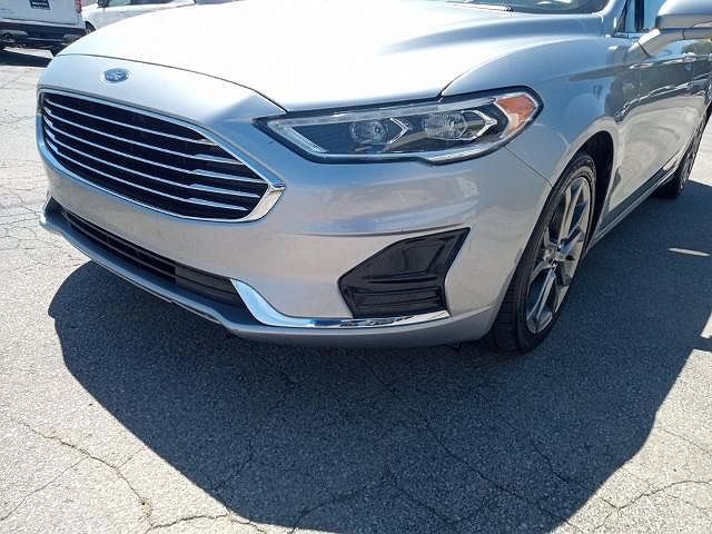 2020 Ford Fusion SEL image 28