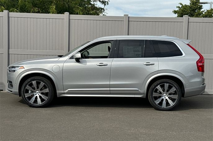 2025 Volvo XC90