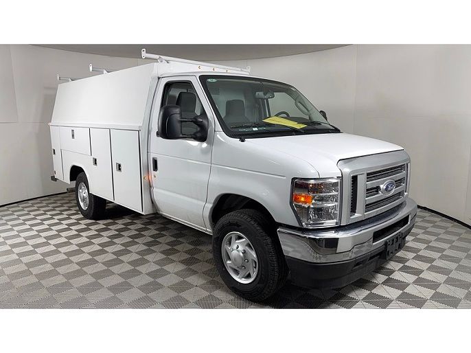 2025 Ford Econoline