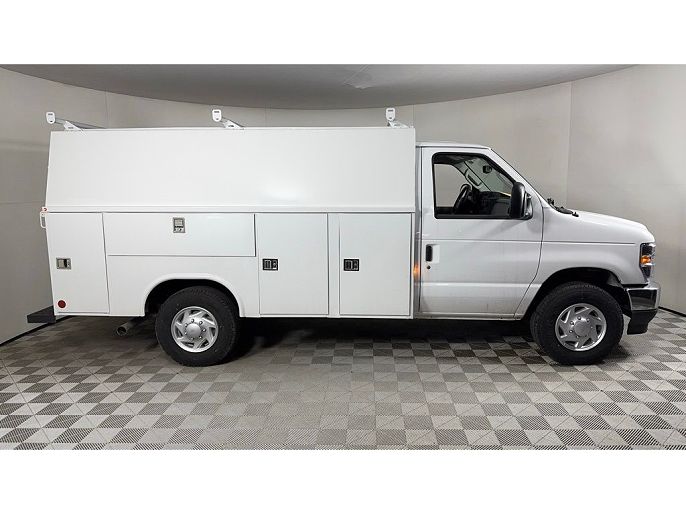 2025 Ford Econoline