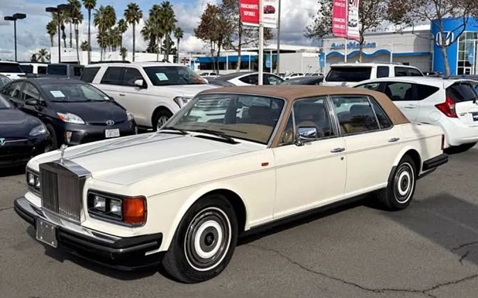 1988 Rolls-Royce Silver Spur