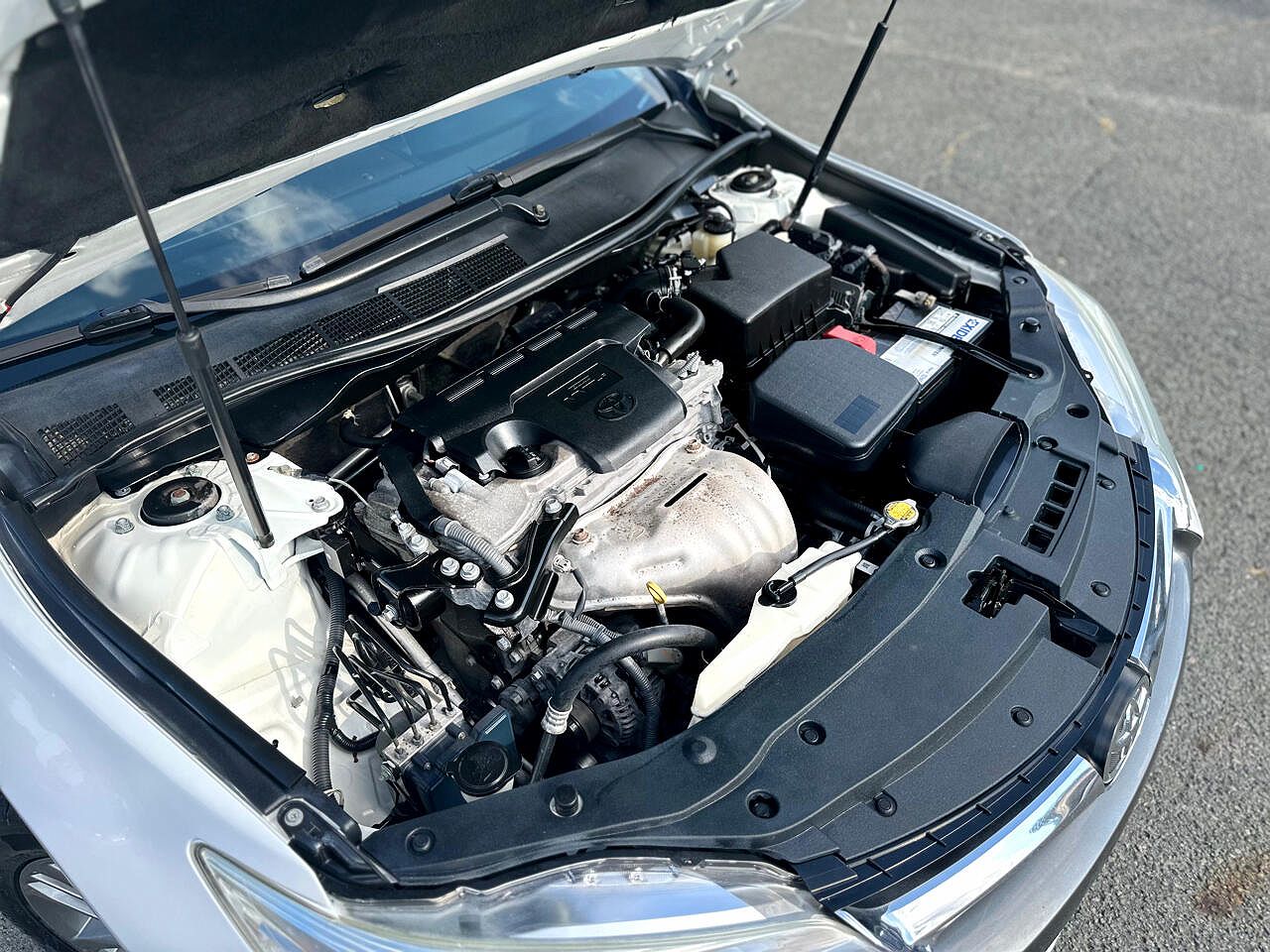 2015 Toyota Camry LE image 45