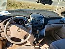 2005 Toyota Sienna CE image 6