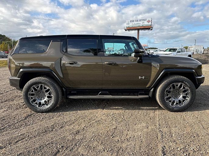 2025 GMC Hummer EV