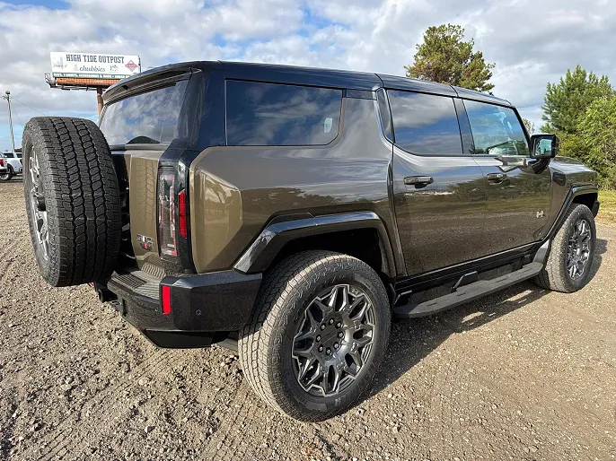 2025 GMC Hummer EV