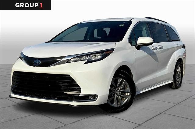 2023 Toyota Sienna