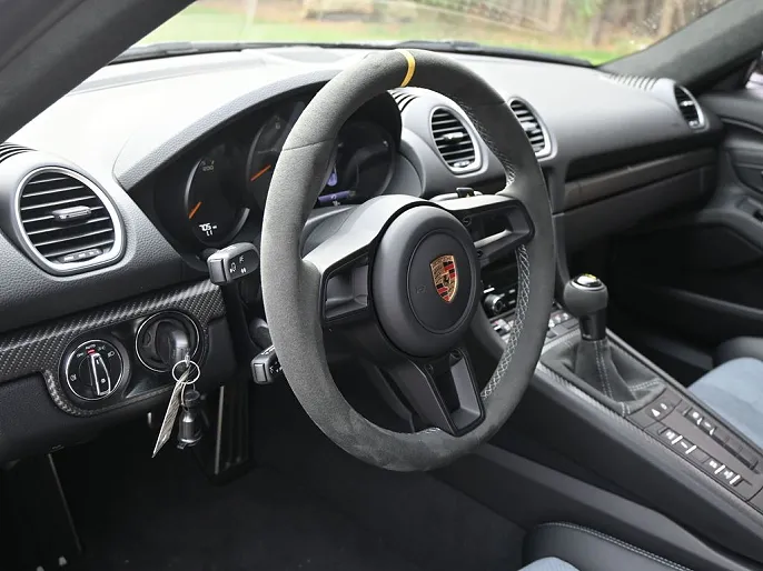 2025 Porsche 718 Spyder