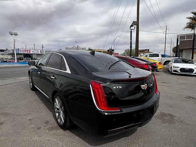 2019 Cadillac XTS Livery image 5
