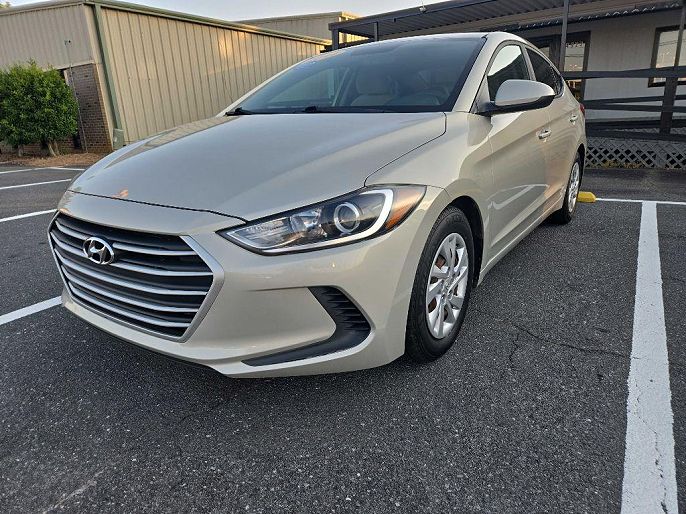 2017 Hyundai Elantra