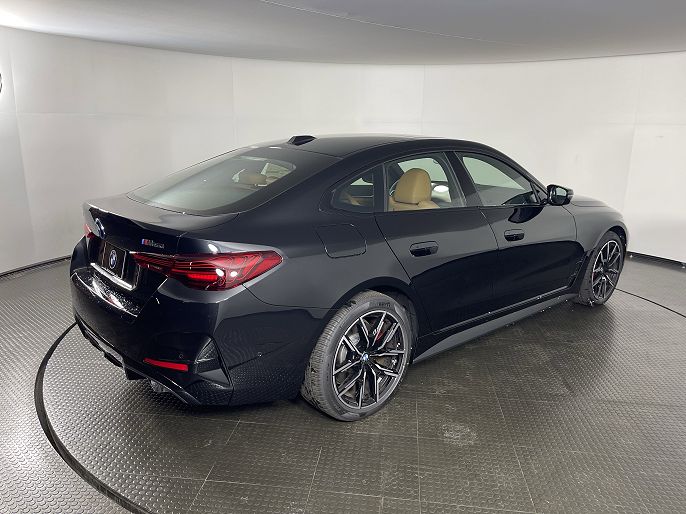 2025 BMW i4