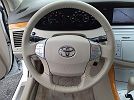 2007 Toyota Avalon XLS image 23