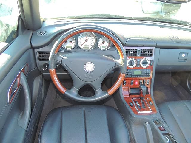 2002 Mercedes-Benz SLK