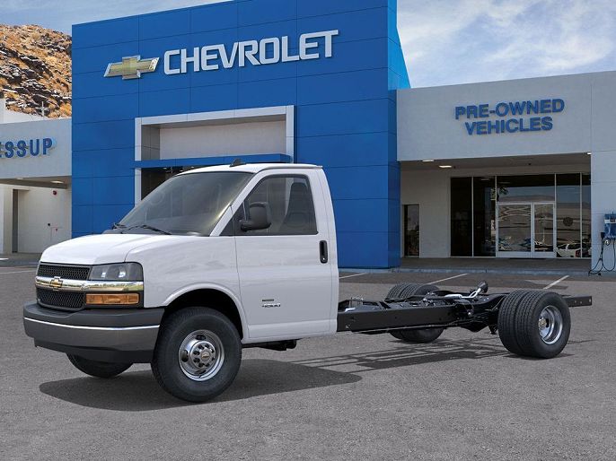 2025 Chevrolet Express