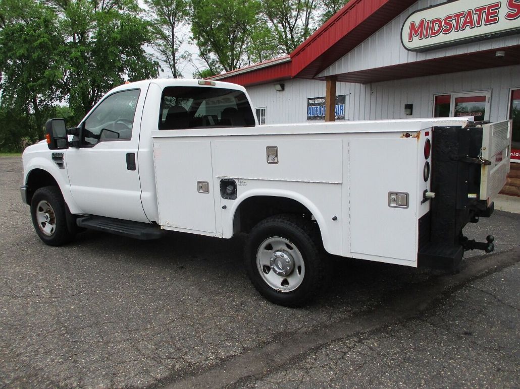 2009 Ford F-350 XL image 5